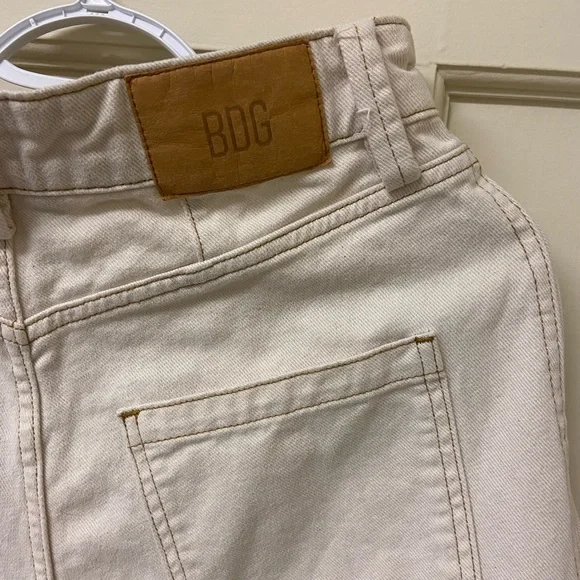 BDG Urban Outfitters Cream Erin Cocoon Pants - Picture 8 of 11